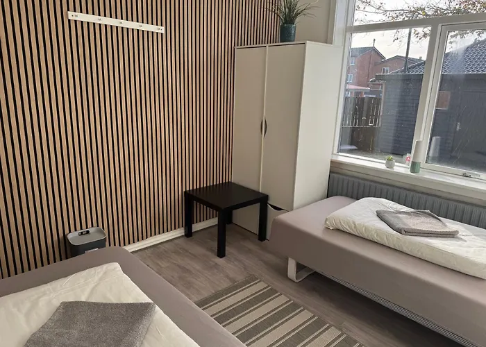 Alojamento de Acomodação e Pequeno-almoço Fasan Sleeping